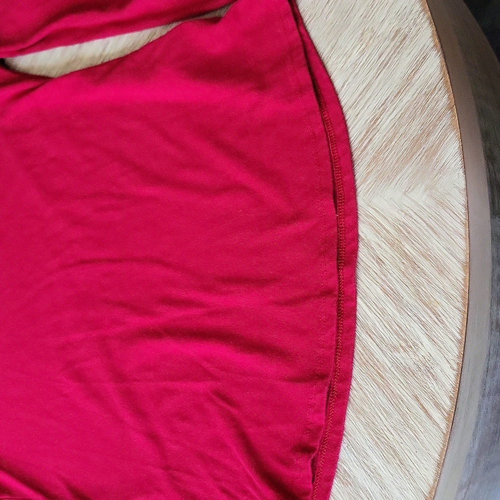 Red t-shirt - Picture 3 of 6
